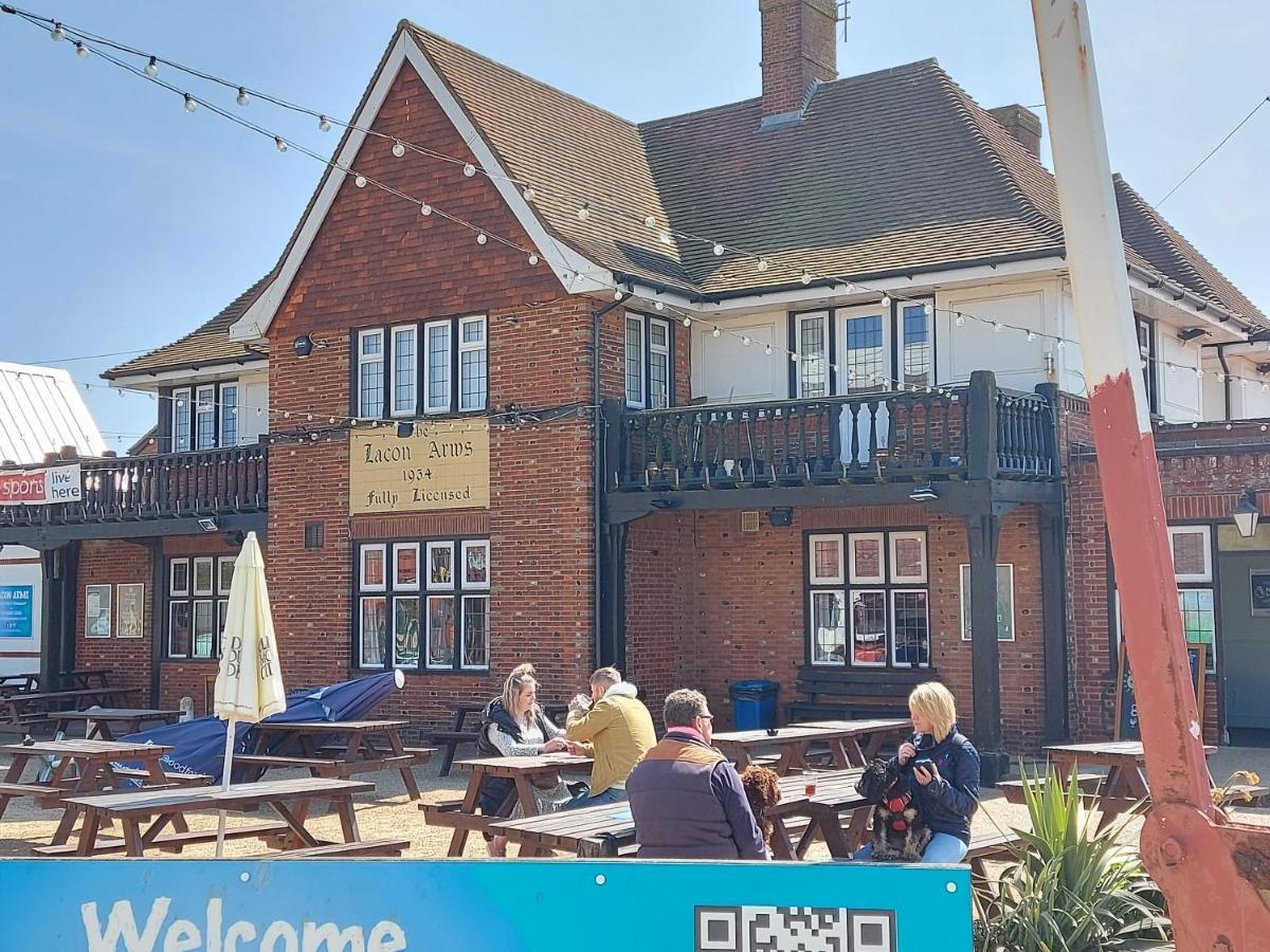 Hemsby Chalet Exterior photo